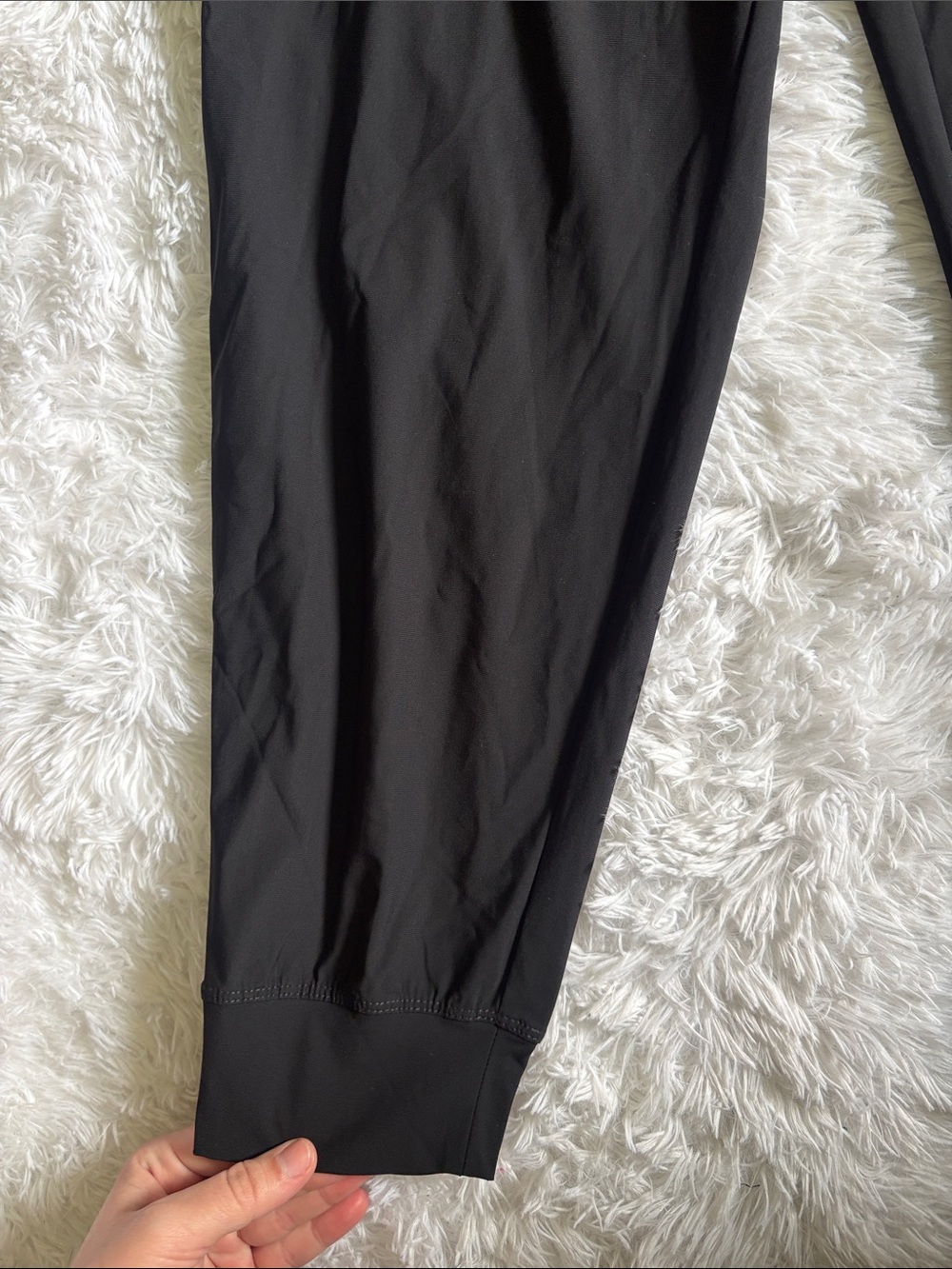 NWT Old Navy Black High-Rise Jogger Pants Go-Dry Size L - Picture 2 of 16